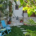 Sezgin Boutique 2* 쿠사다시