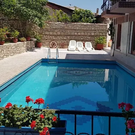 Sezgin Boutique