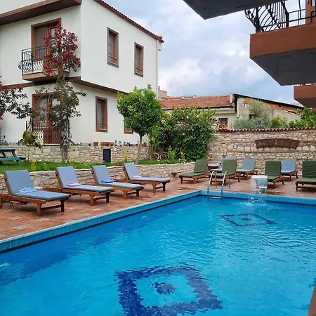 Sezgin Boutique * Κουσάντασι