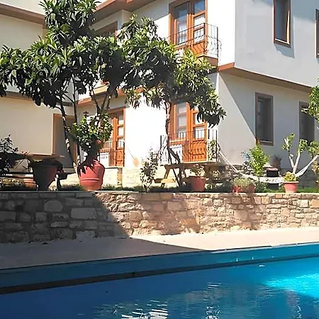 Sezgin Boutique Hotel 2*